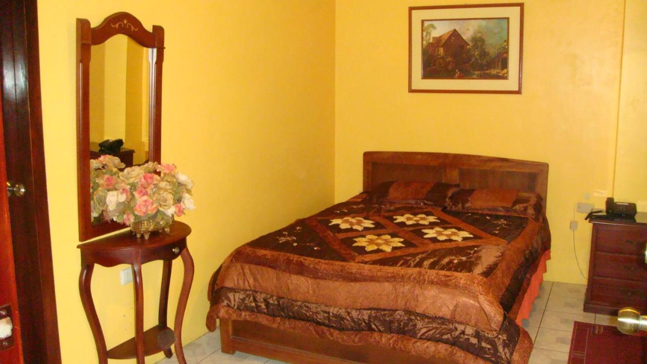 Vallejo Hotel Huaquillas Εξωτερικό φωτογραφία
